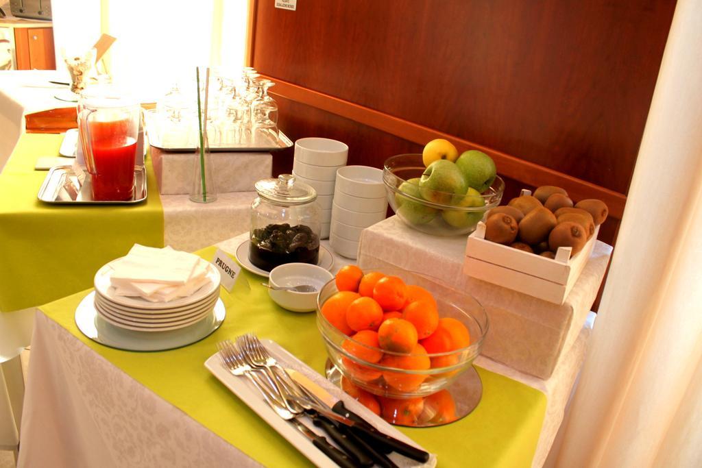 Leonardo Hotel Parma Bagian luar foto