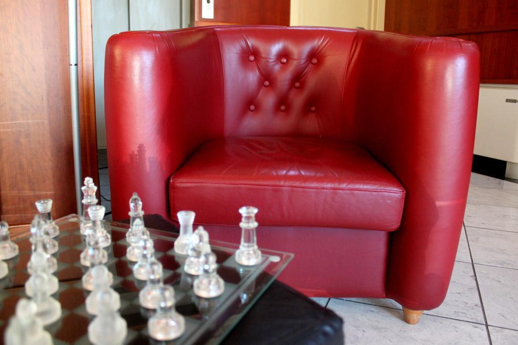 Leonardo Hotel Parma Bagian luar foto