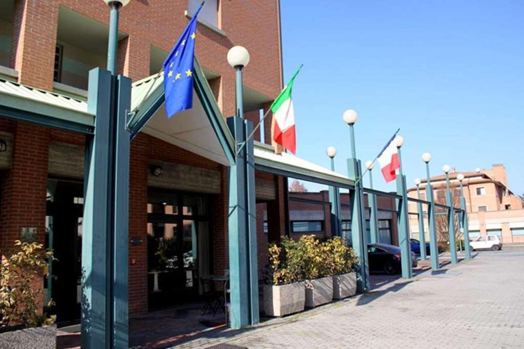 Leonardo Hotel Parma Bagian luar foto